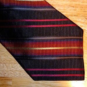 Dion Signature necktie